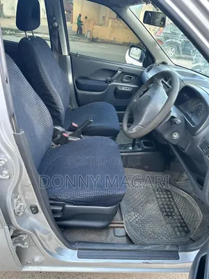 Suzuki Swift 2004 Silver