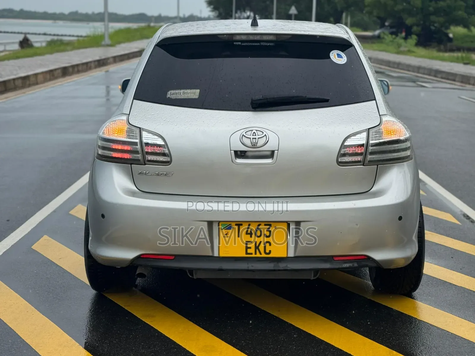 Toyota Blade 2006 Silver