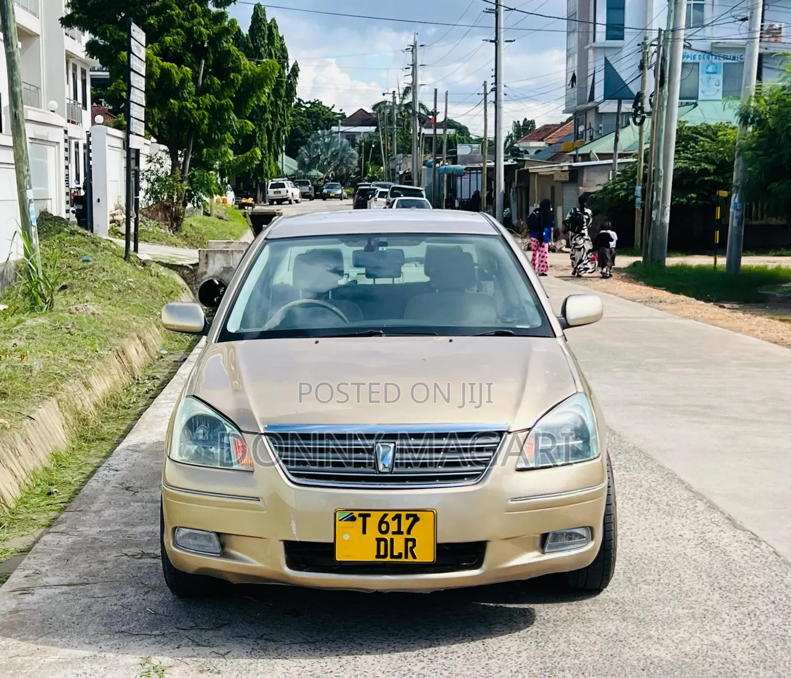 Toyota Premio 2005 Gold