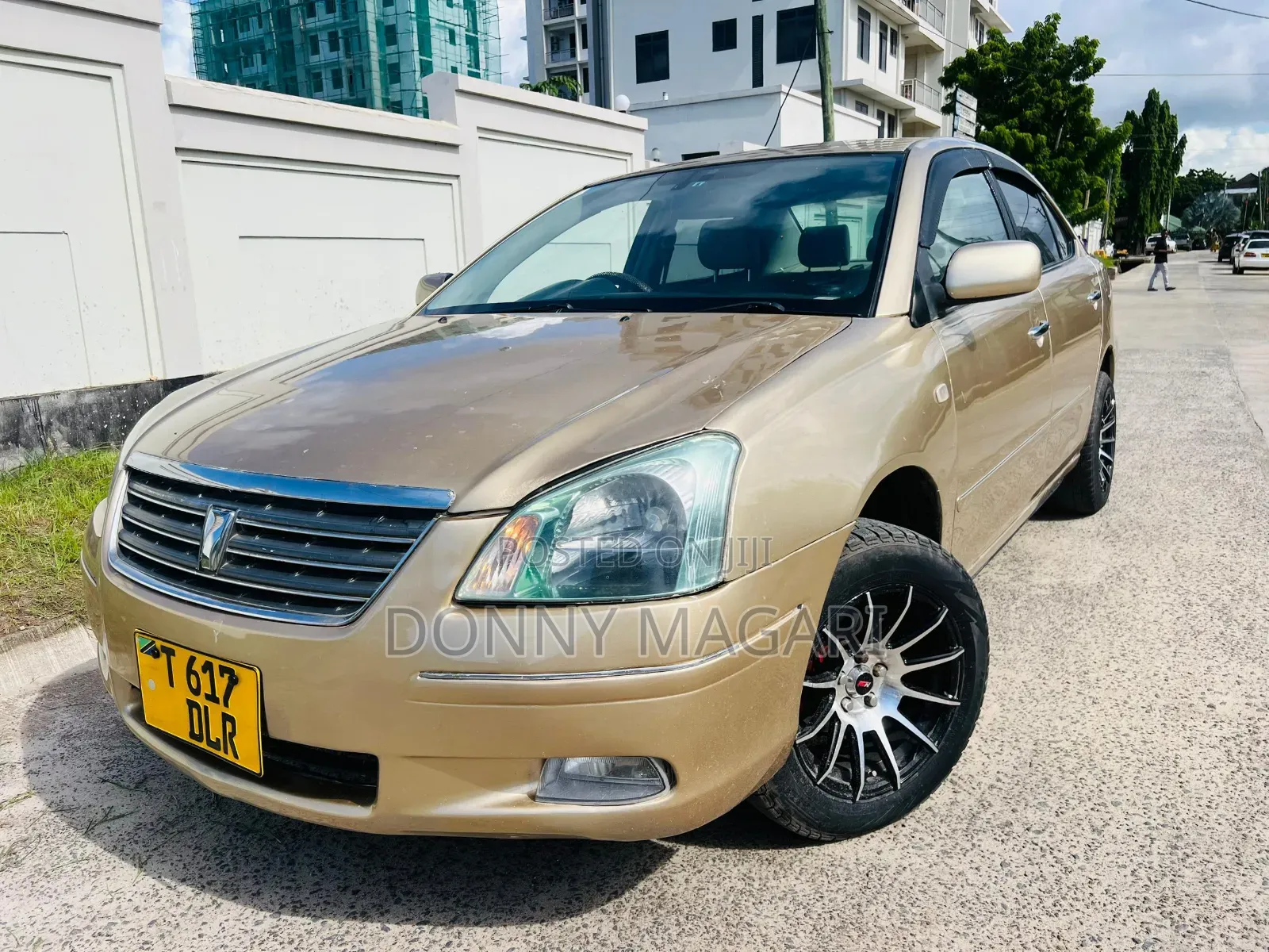 Toyota Premio 2005 Gold