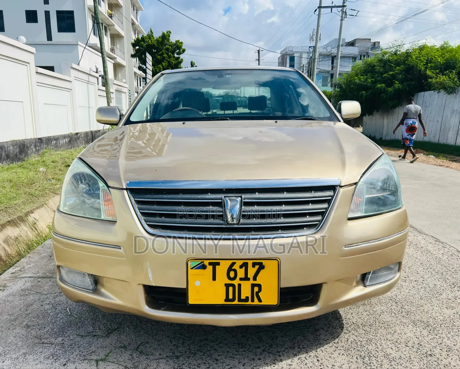 Toyota Premio 2005 Gold