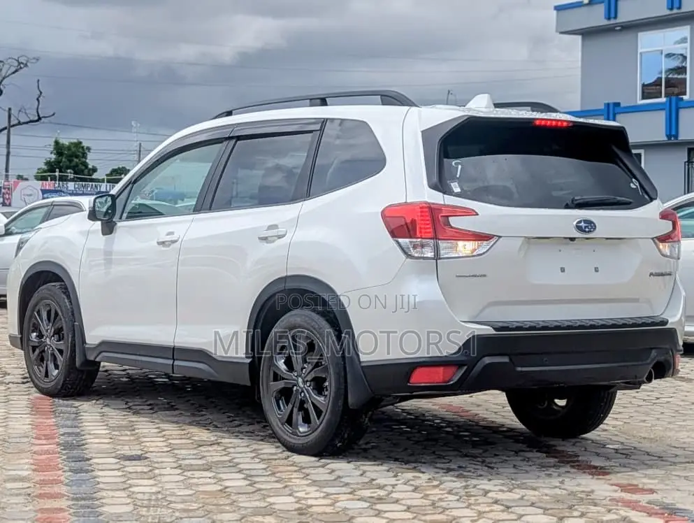 Subaru Forester 2020 White