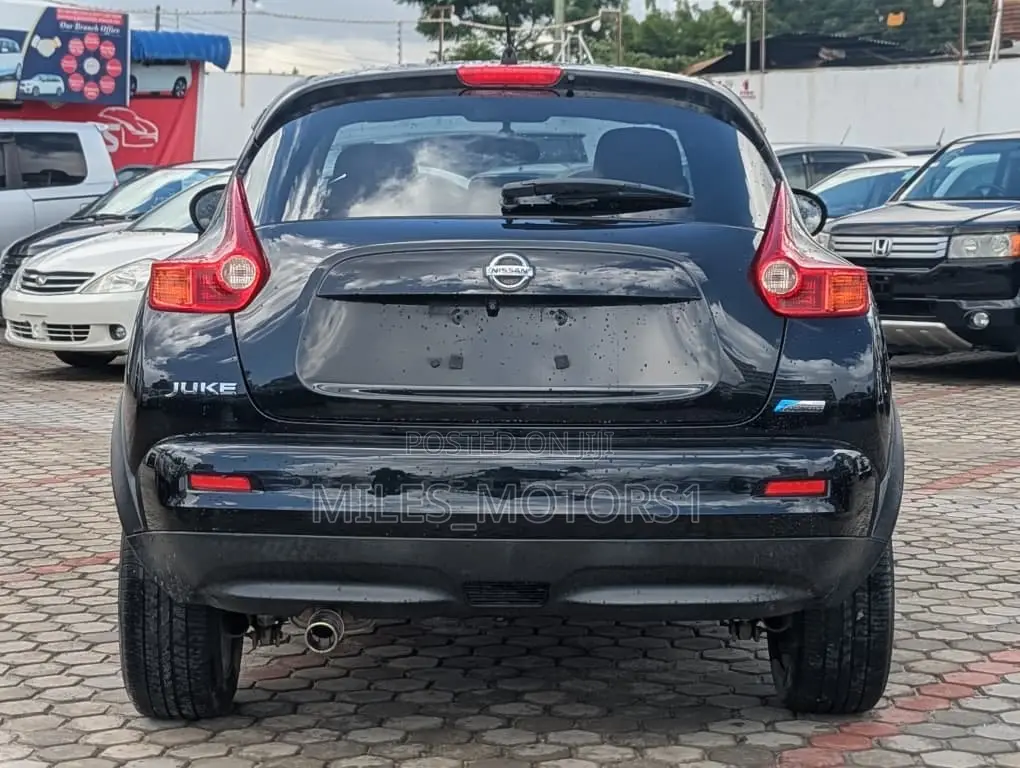 Nissan Juke 2012 Black