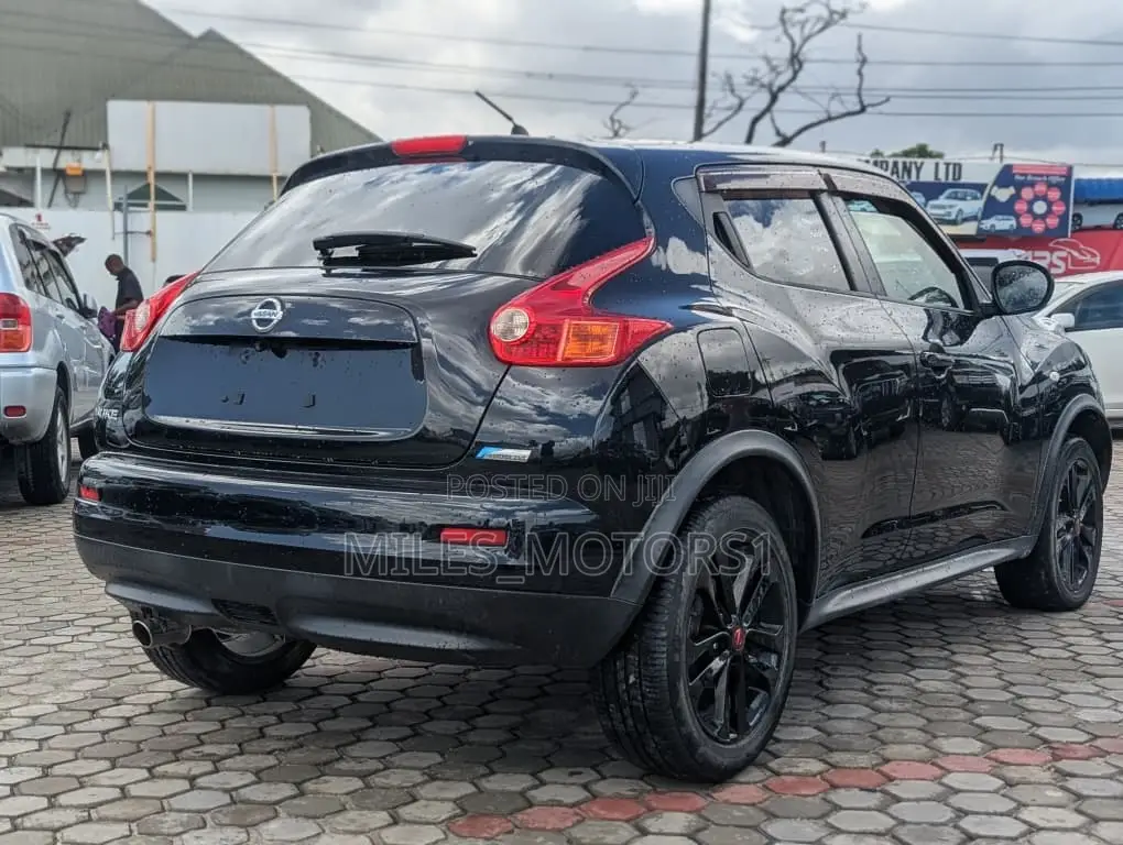 Nissan Juke 2012 Black