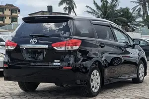 Toyota Wish 2011 Black
