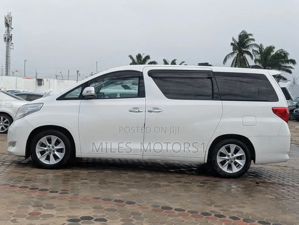 Toyota Alphard 2008 White