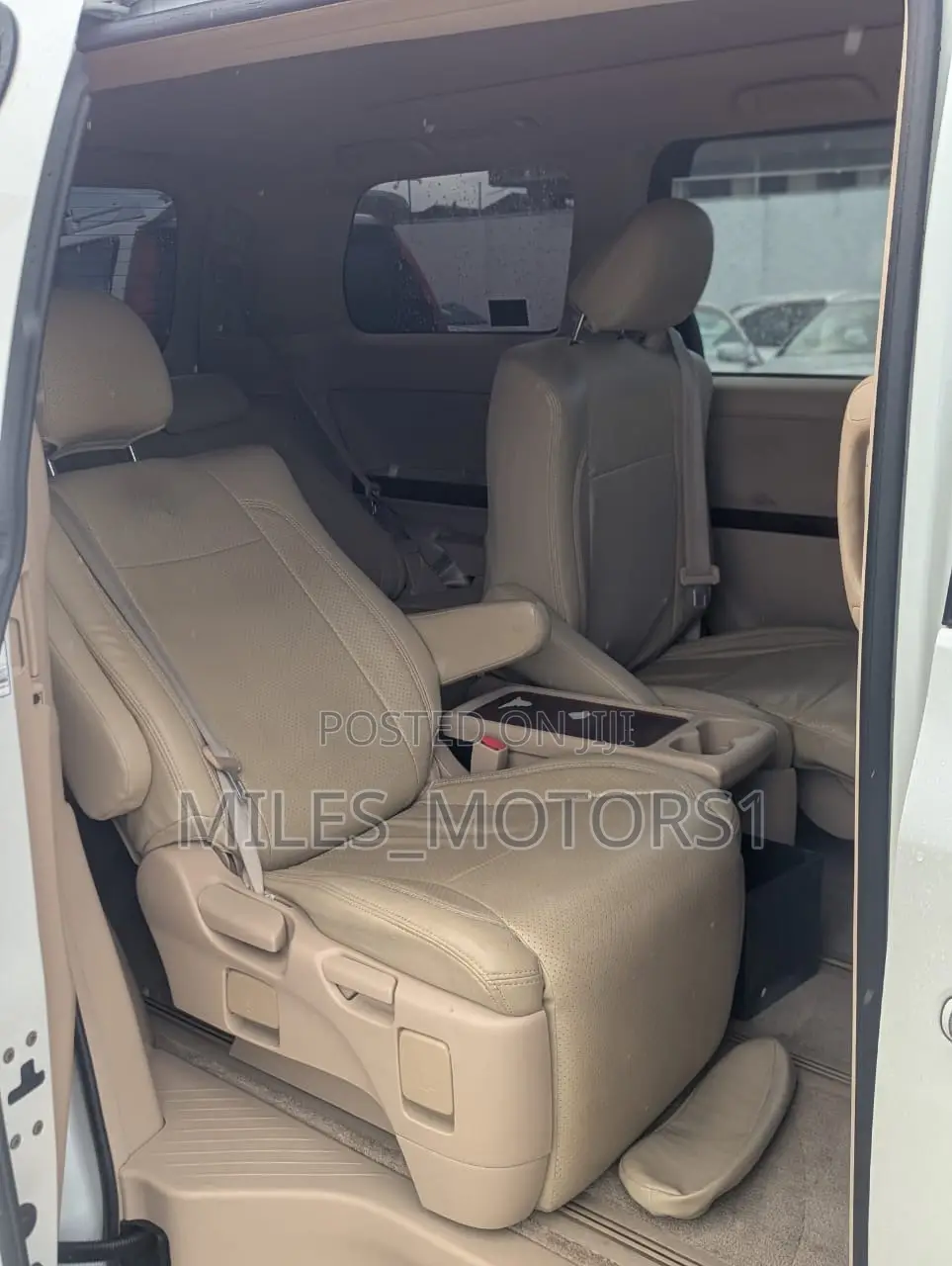 Toyota Alphard 2008 White