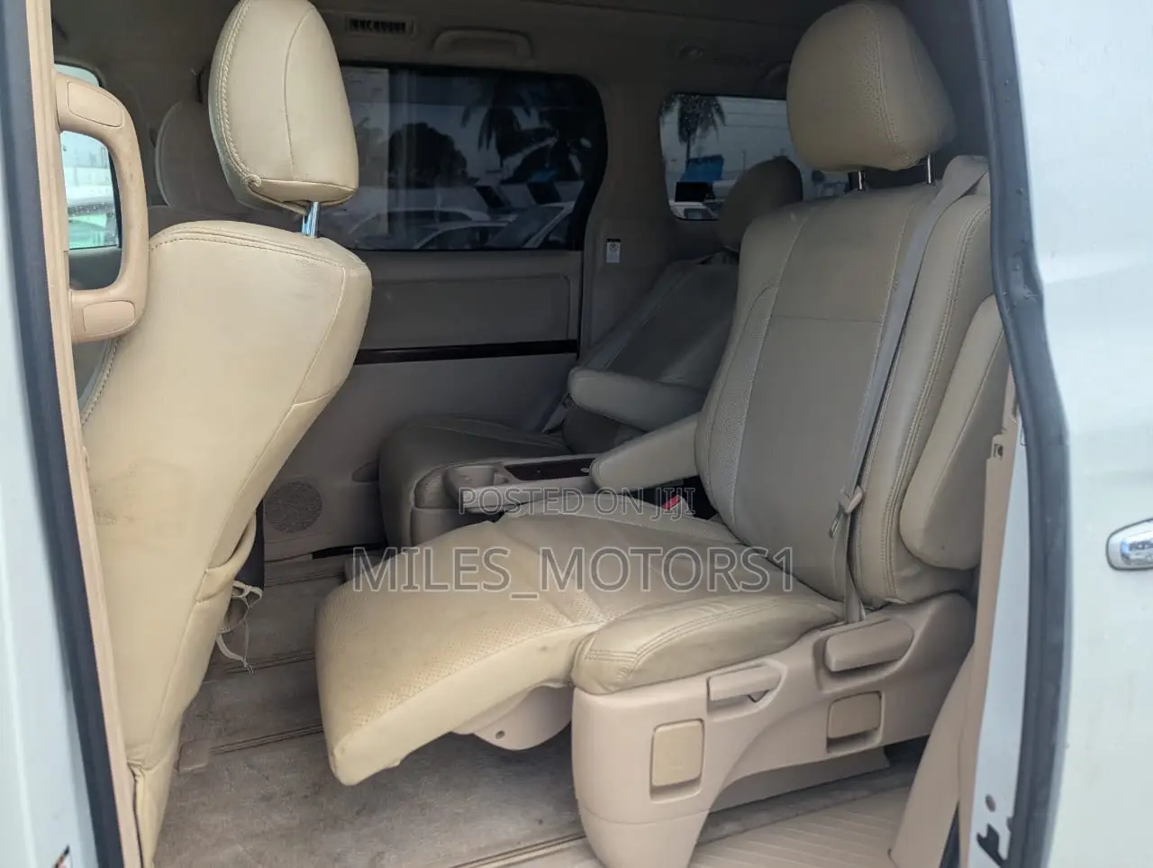 Toyota Alphard 2008 White