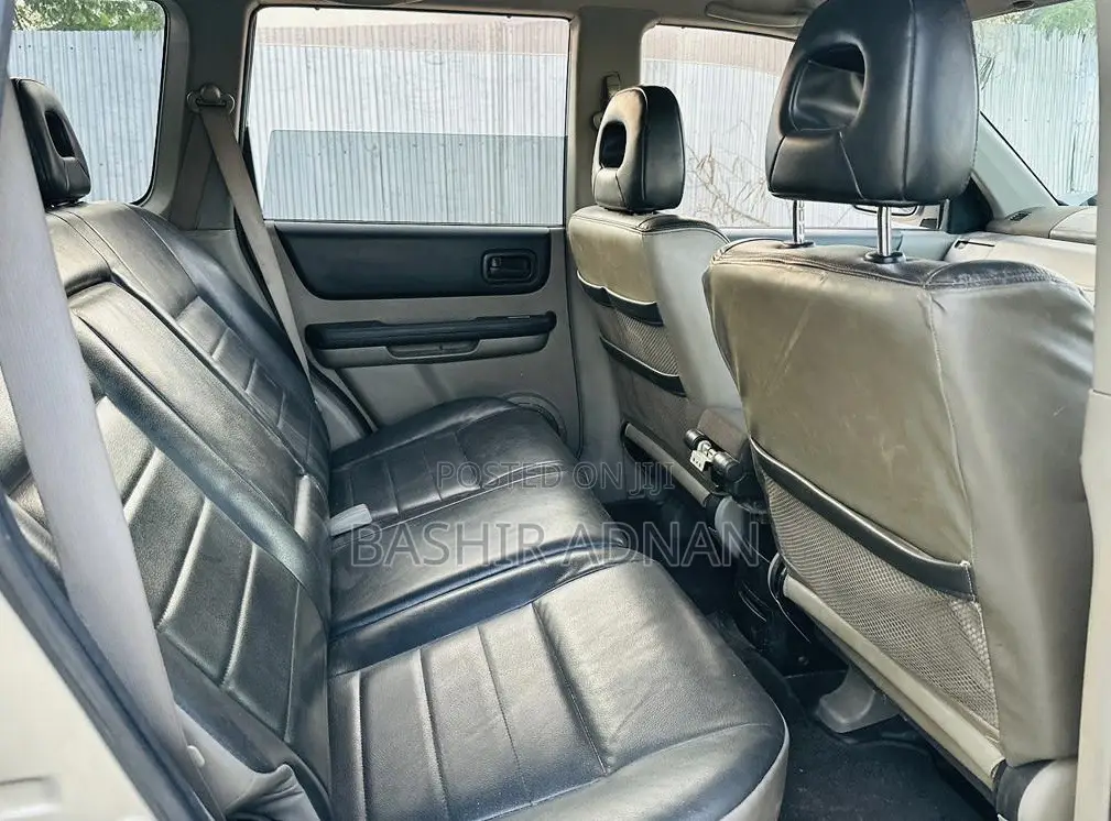Nissan X-Trail 2.0 2004 Gray