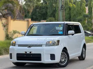 Toyota Corolla Rumion 2008 White