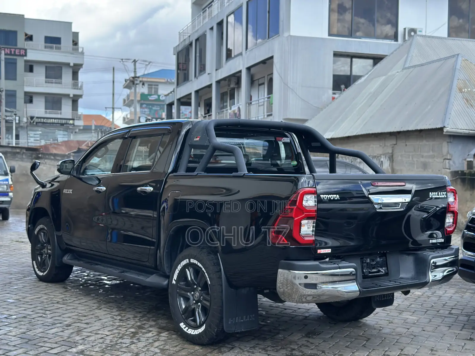 Toyota Hilux 2020 Black