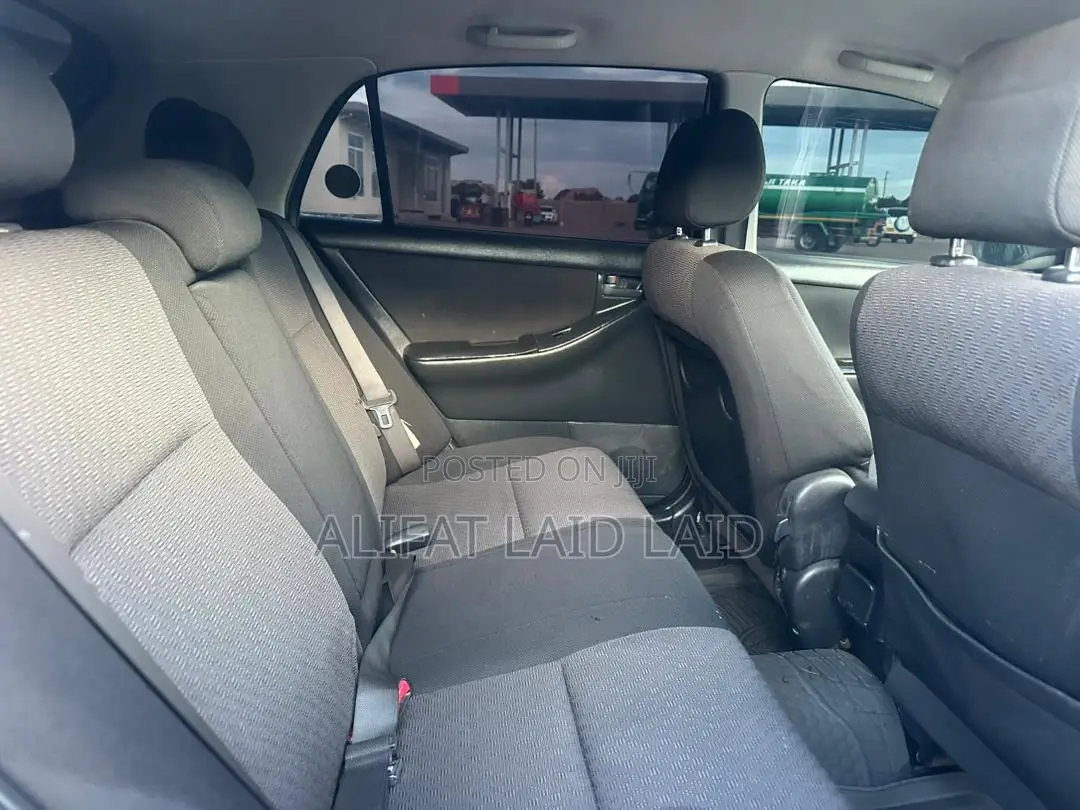 Toyota Allex 2004 Silver