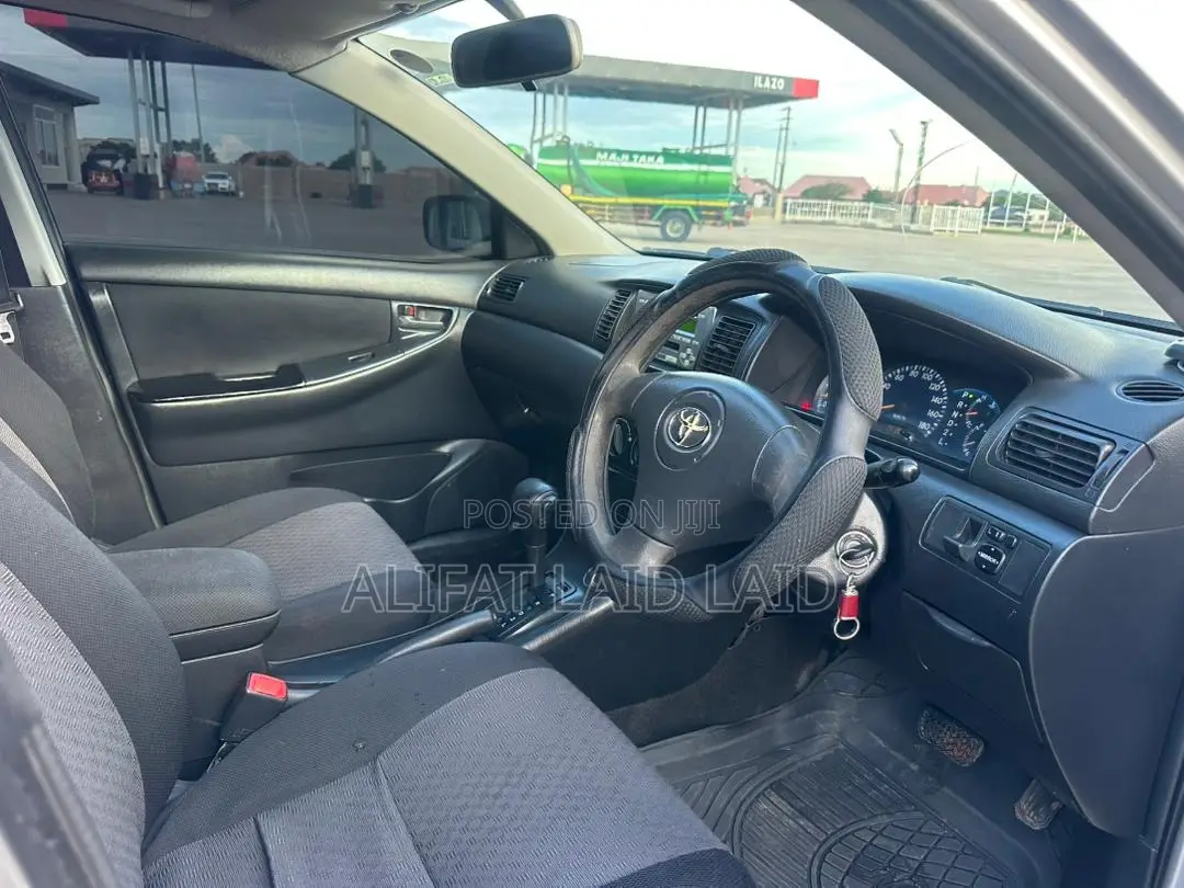 Toyota Allex 2004 Silver