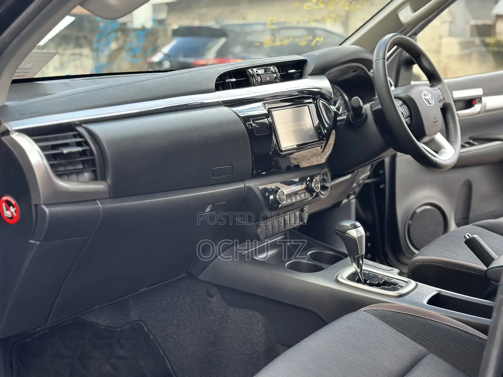 Toyota Hilux 2020 Black