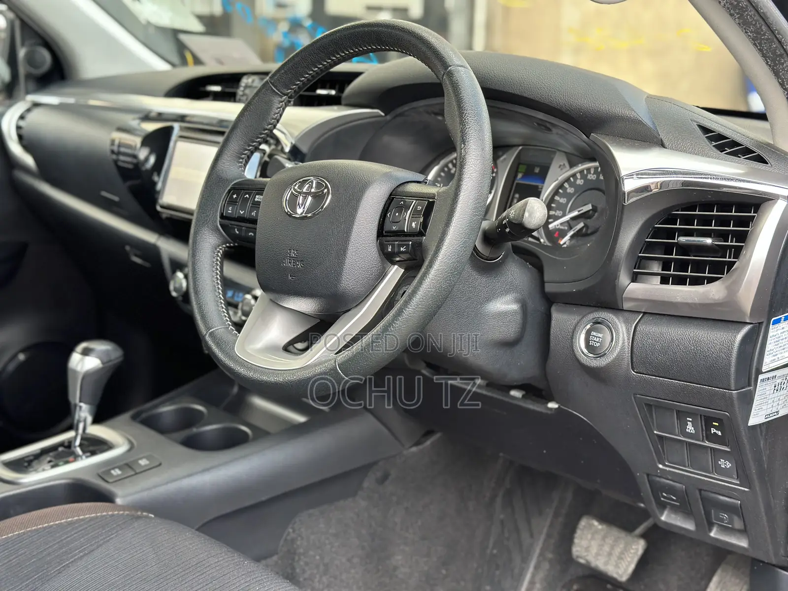 Toyota Hilux 2020 Black