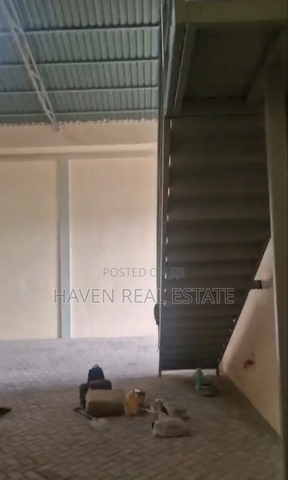 Godown for Rent at Mburahati