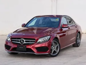 Mercedes-Benz C200 2015 Red