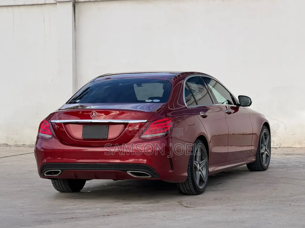 Mercedes-Benz C200 2015 Red
