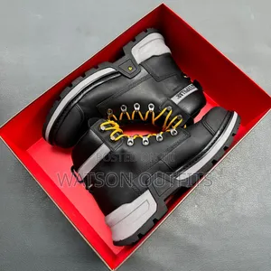 Men's Leather Boots or Shoes Cat or Caterpillar Totally Quality
