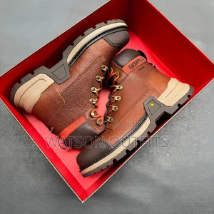Men's Leather Boots or Shoes Cat or Caterpillar Totally Quality