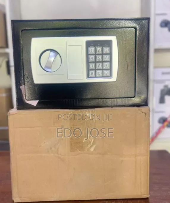 Safe Box (Kububu)