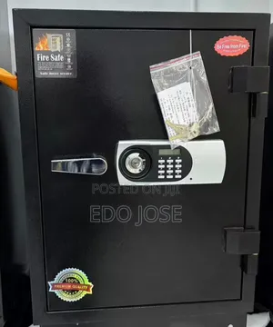 Safe Box (210kg)