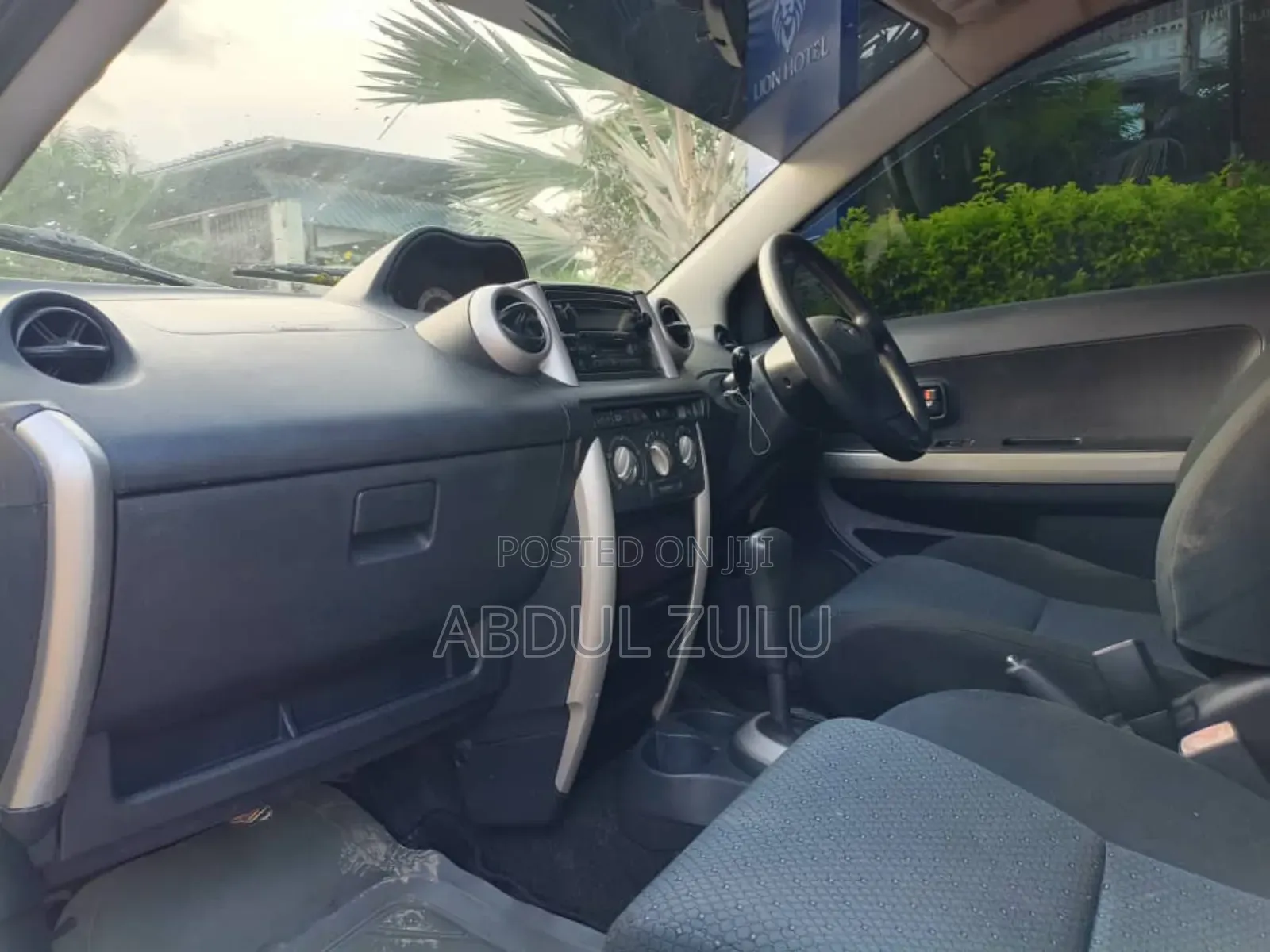 Toyota IST 2006 Blue