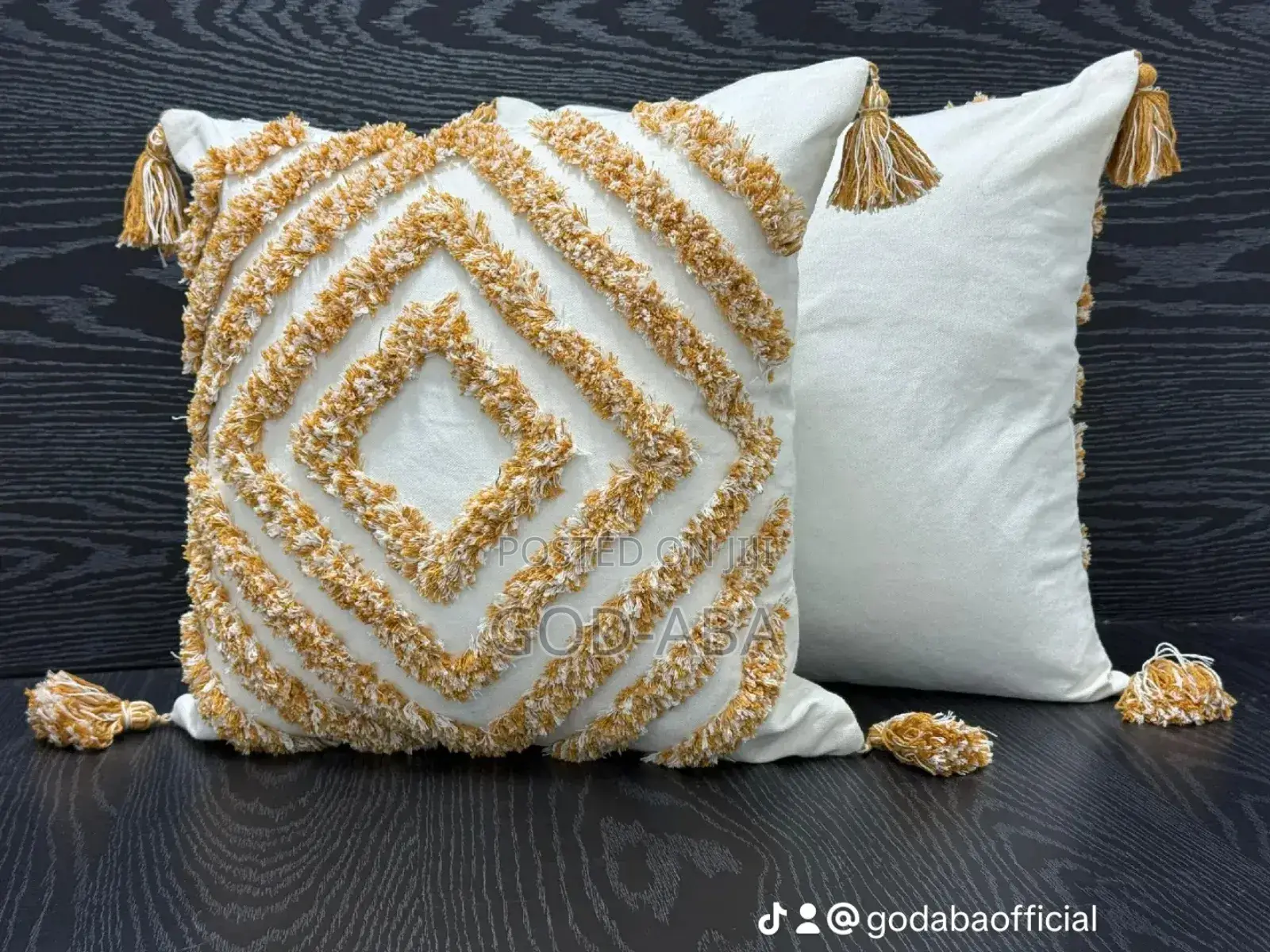 Foronya Bora