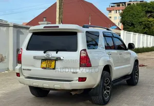 Toyota Hilux Surf 2006 White