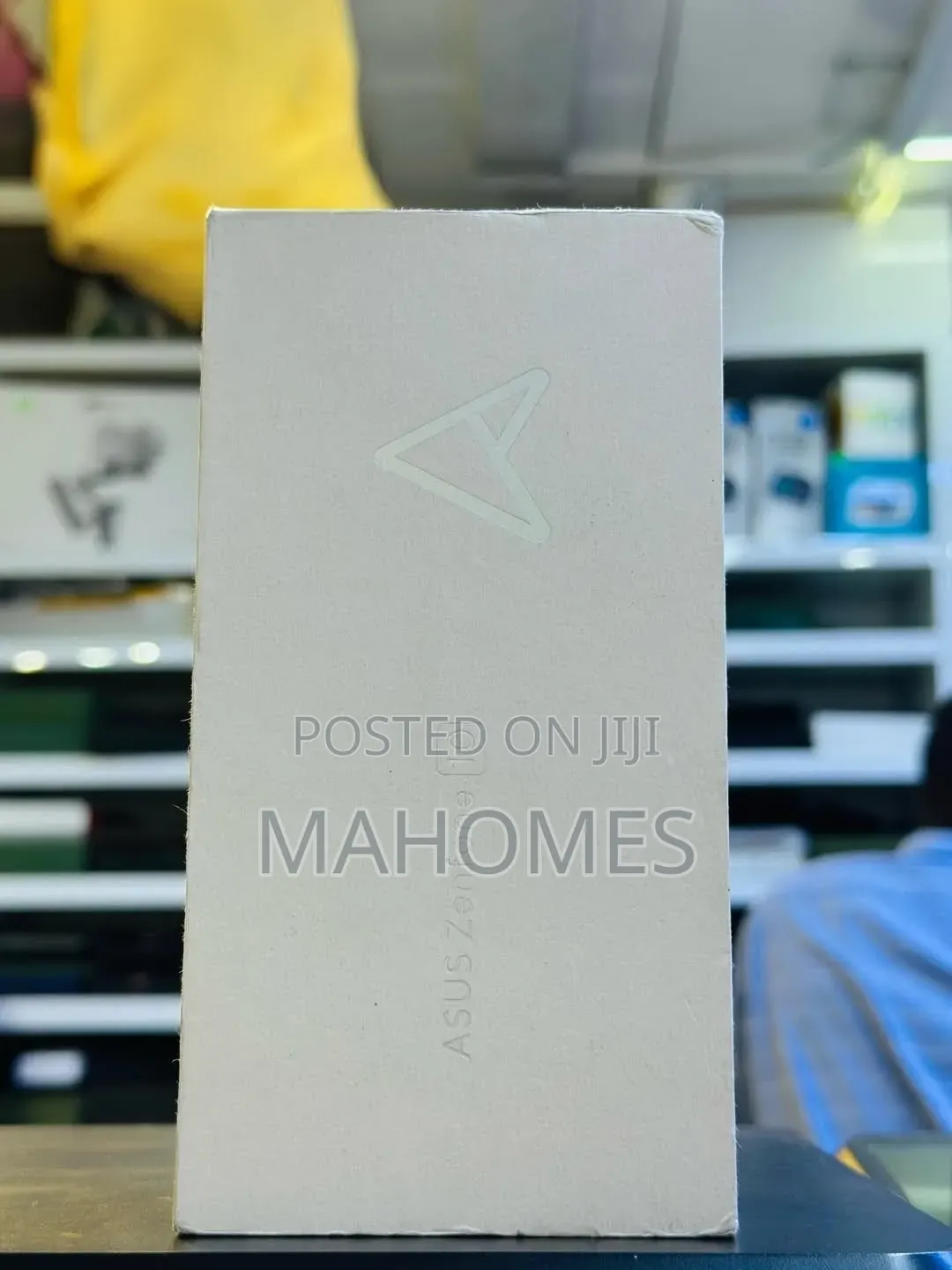 New Asus Zenfone 10 256 GB