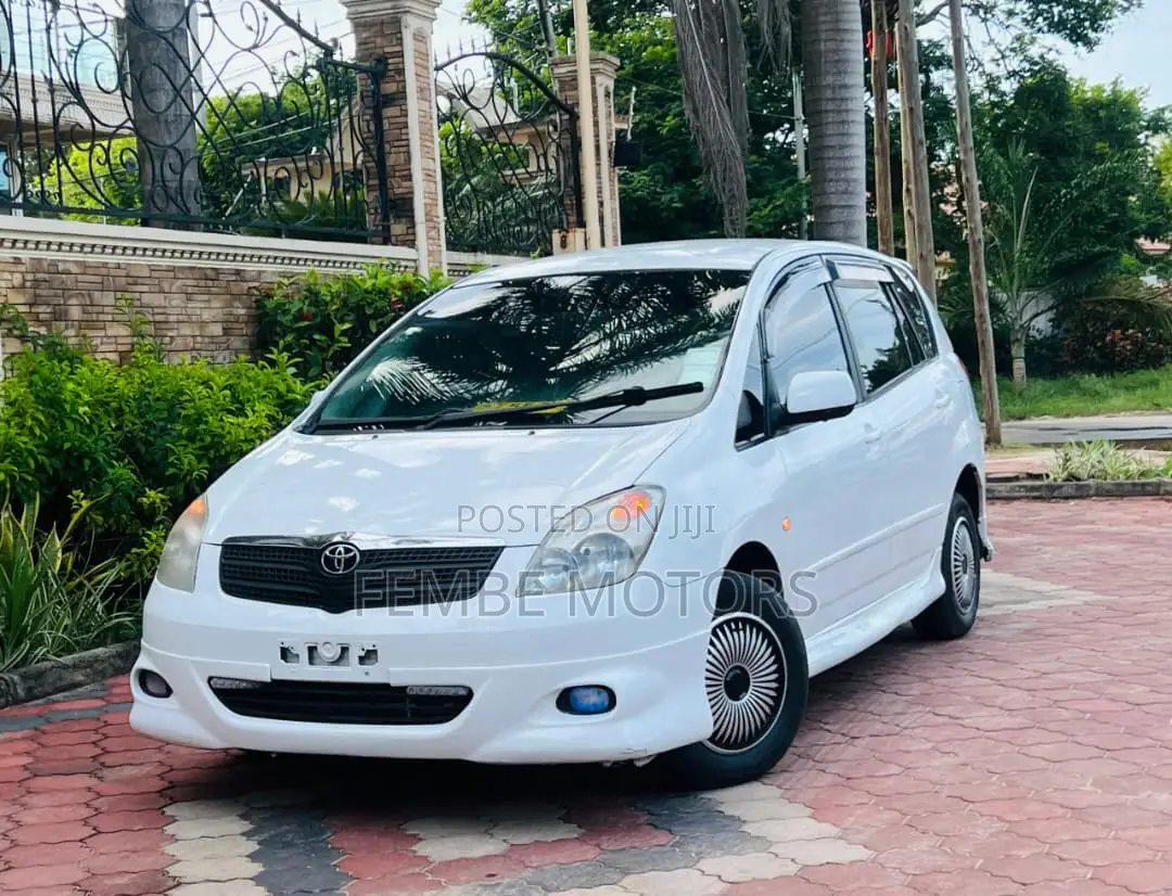 Toyota Corolla Spacio 2006 White
