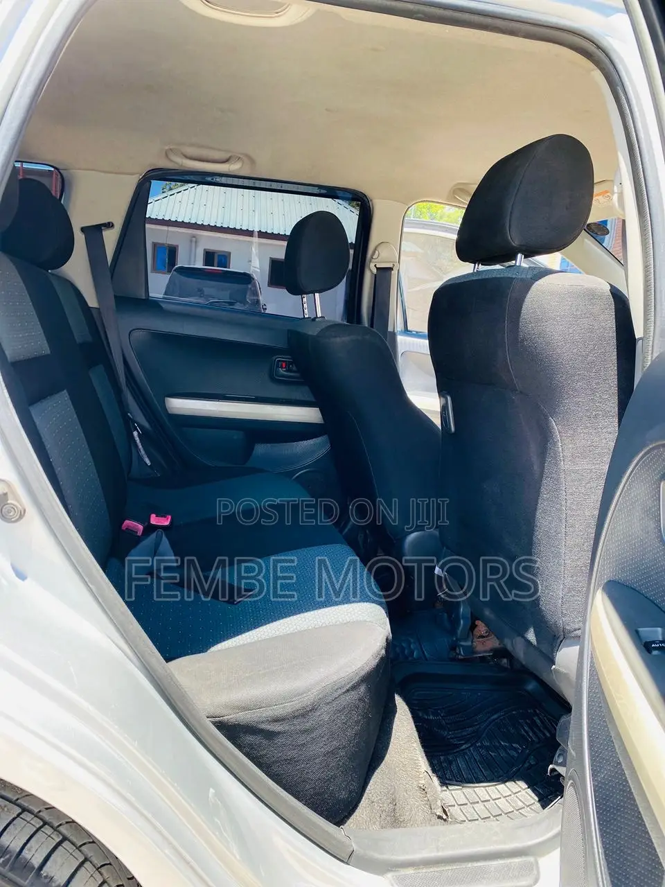 Toyota IST 2005 Silver