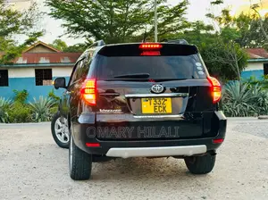 Toyota Vanguard 2007 Black