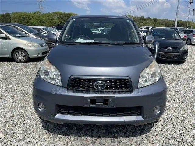 Toyota Rush 1.5 AWD 2011 Gray
