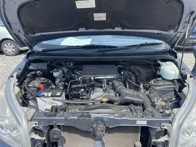 Toyota Rush 1.5 AWD 2011 Gray