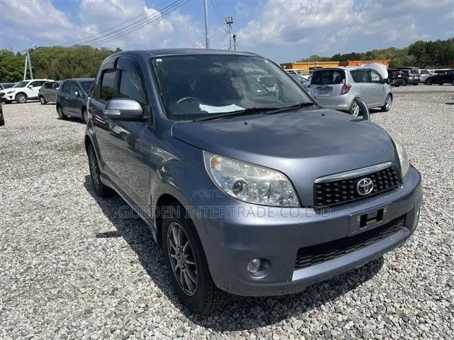 Toyota Rush 1.5 AWD 2011 Gray