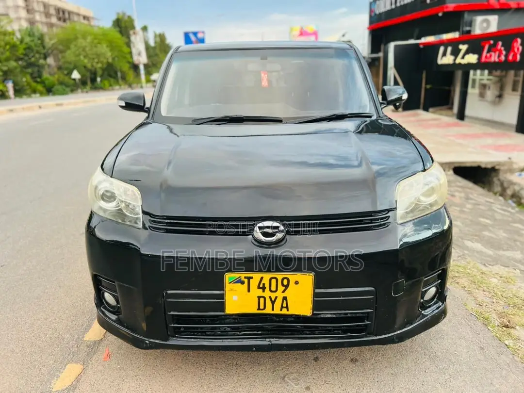 Toyota Corolla Rumion 2008 Black