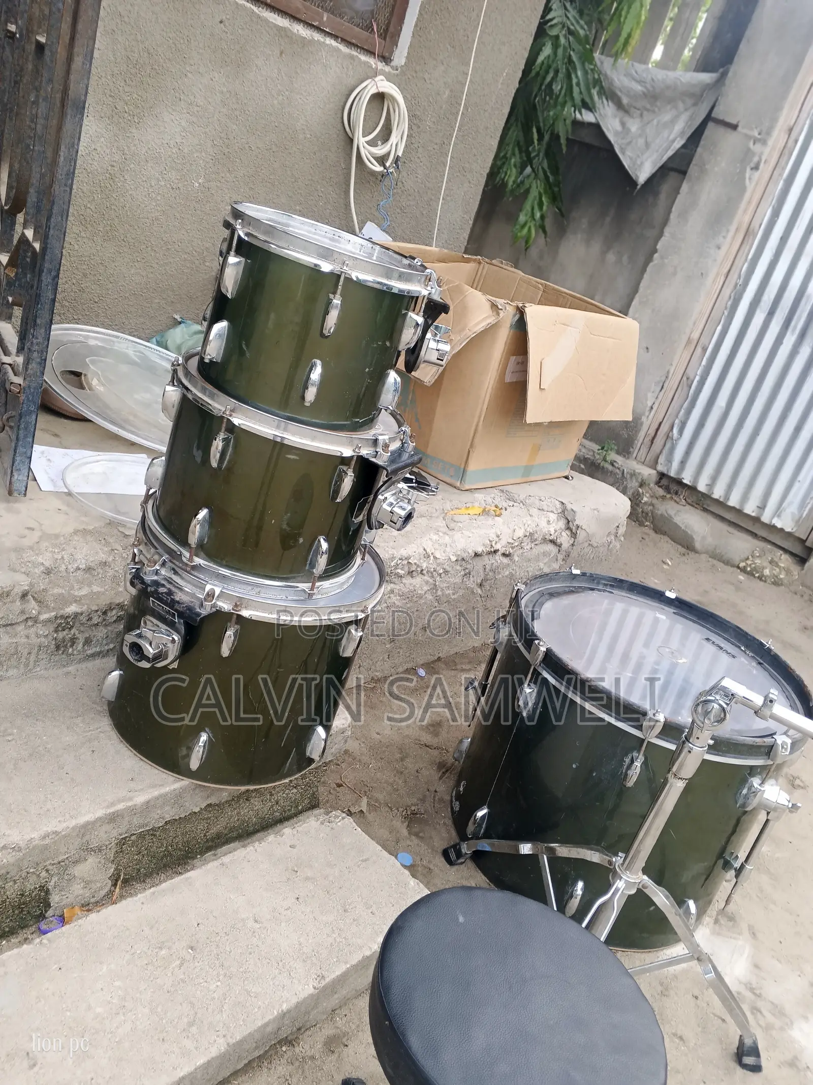 Acoustic Drums