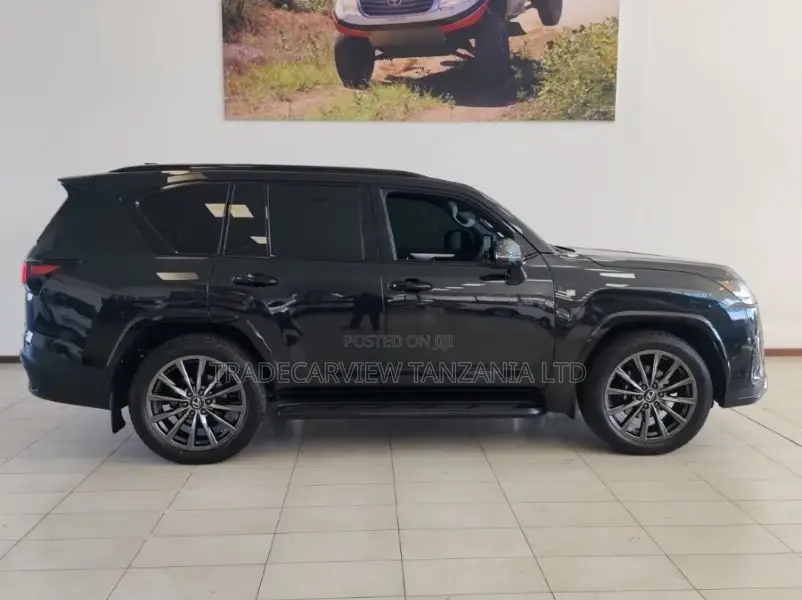 New Lexus LX 700h 2025 Black
