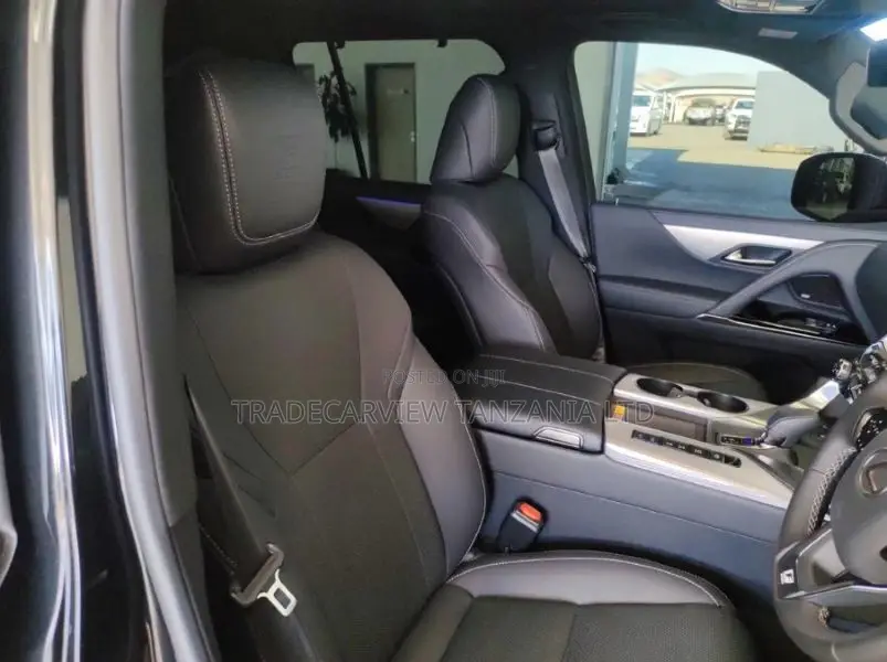 New Lexus LX 700h 2025 Black