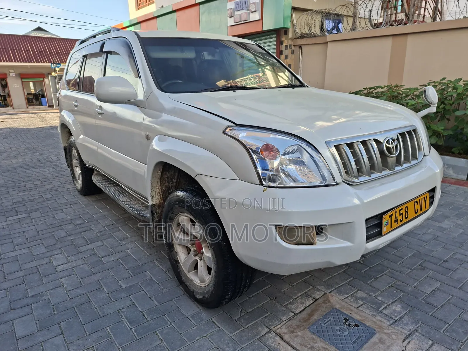 Toyota Land Cruiser Prado 2007 White