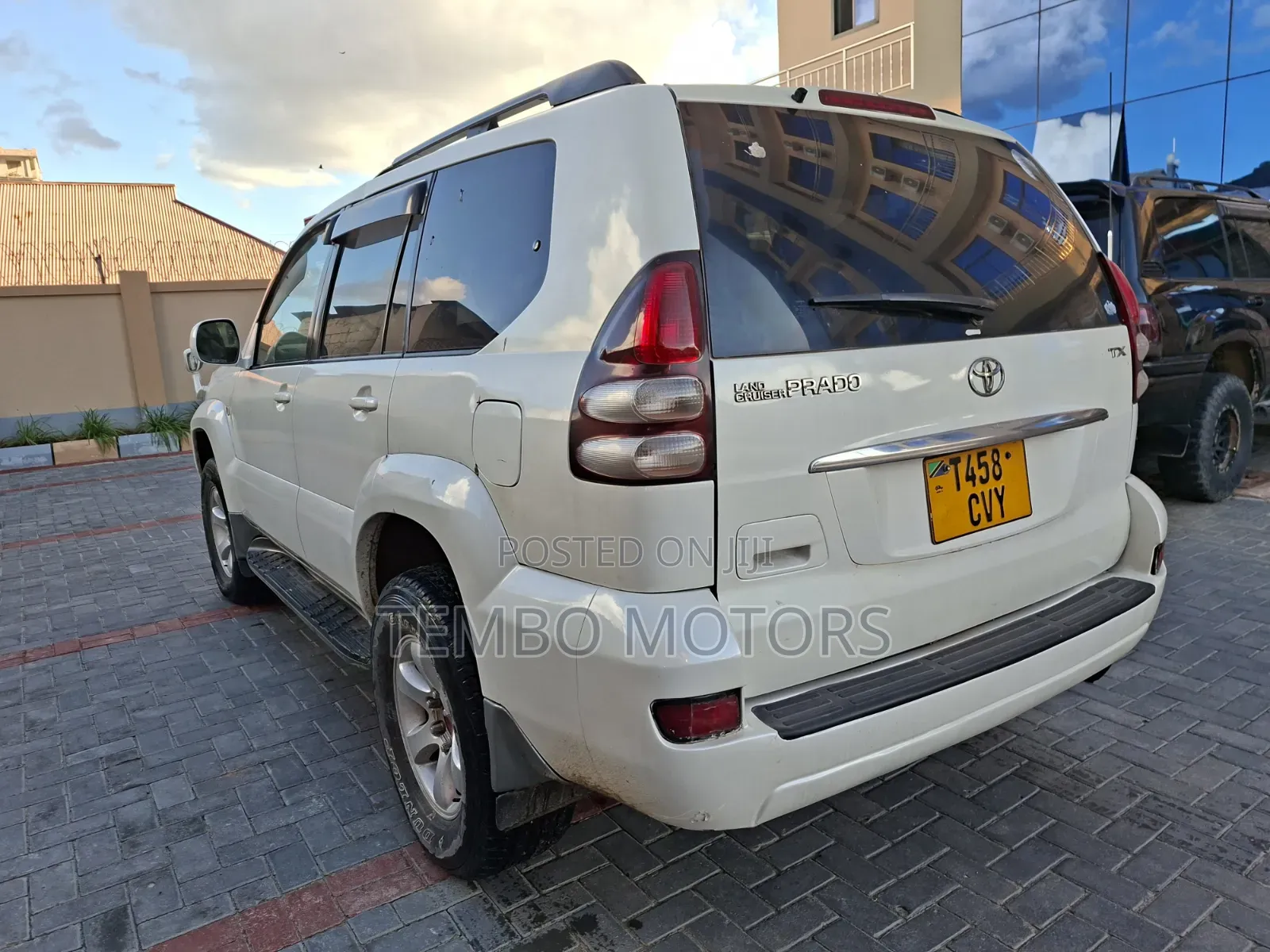 Toyota Land Cruiser Prado 2007 White