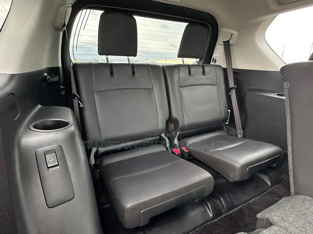 Toyota Land Cruiser Prado 2.7 2020 Pearl