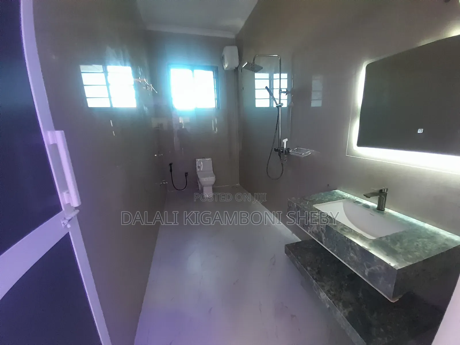 4bdrm House in Kigamboni Dege for sale