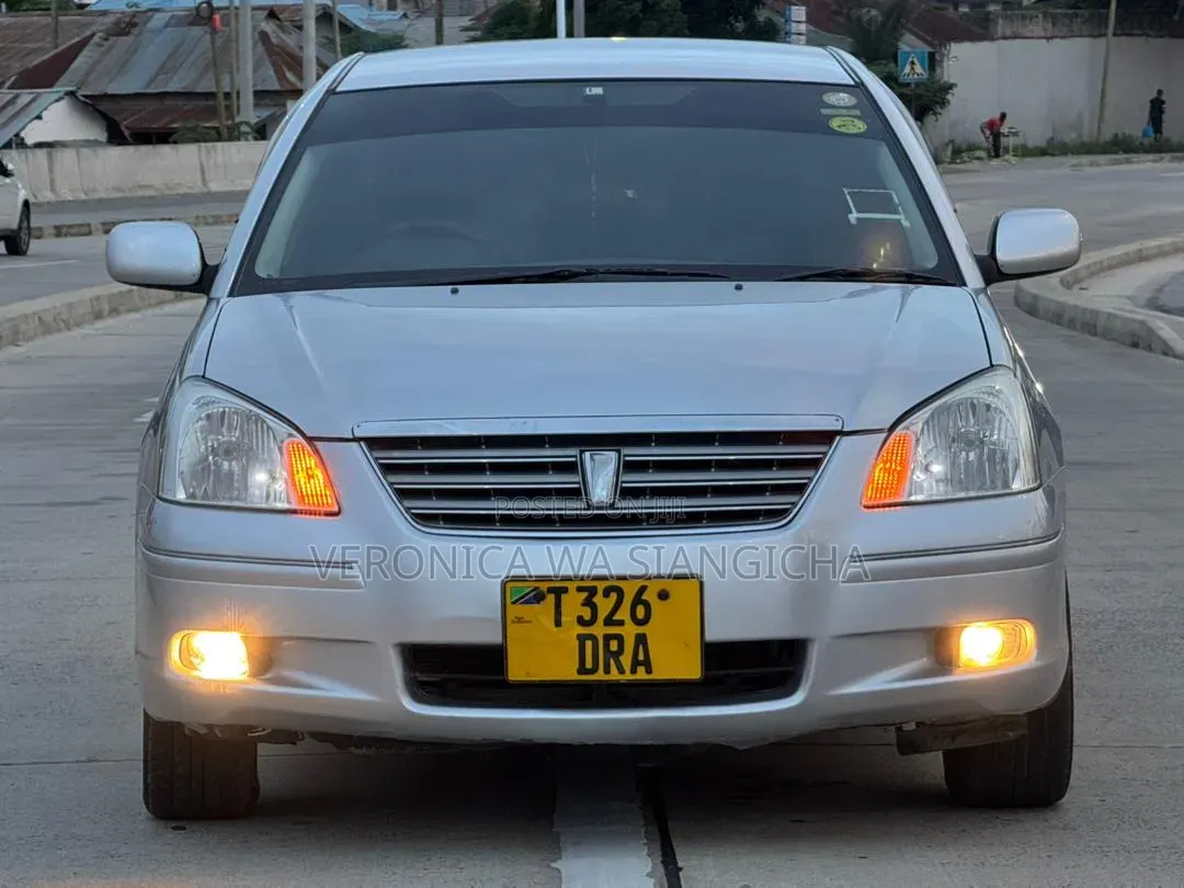 Toyota Premio 2006 Silver