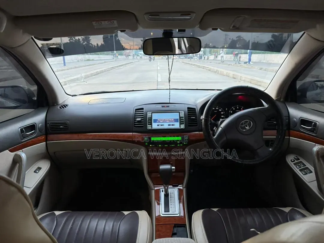 Toyota Premio 2006 Silver