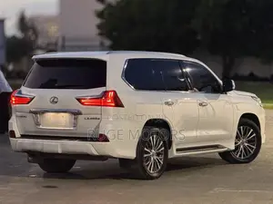 Lexus LX 450d AWD 2016 White