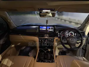 Lexus LX 450d AWD 2016 White