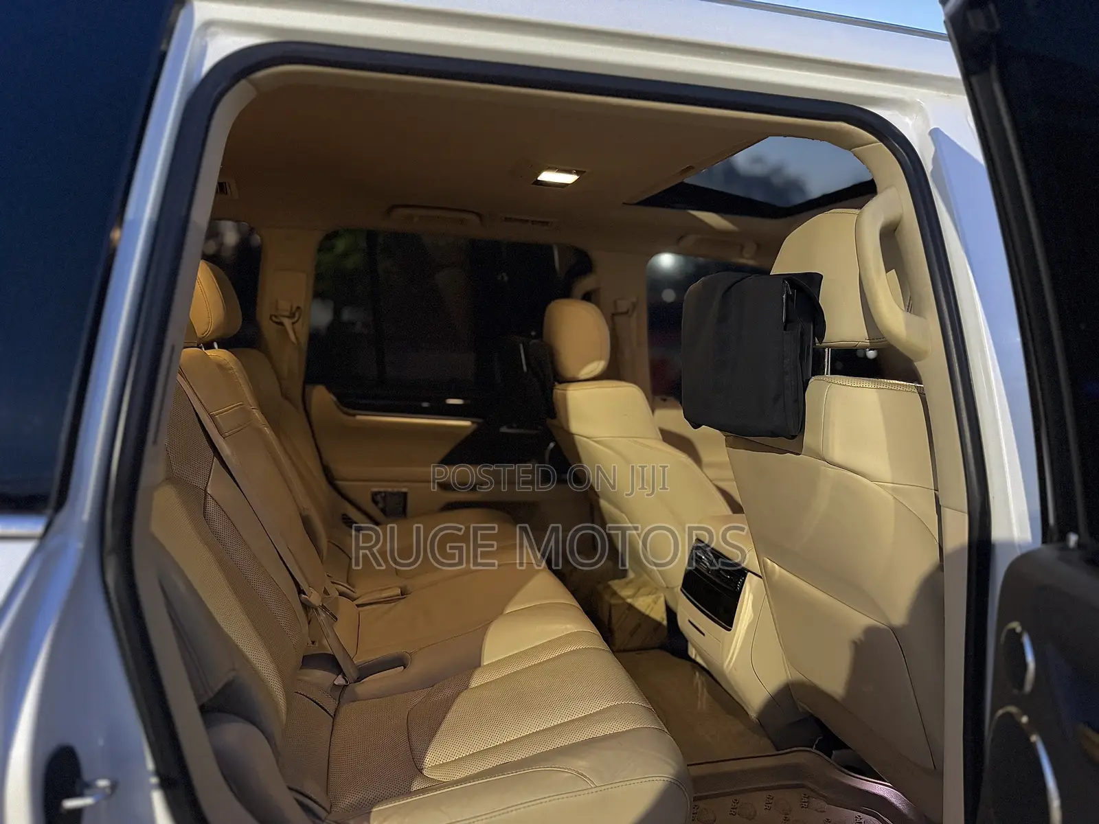 Lexus LX 450d AWD 2016 White