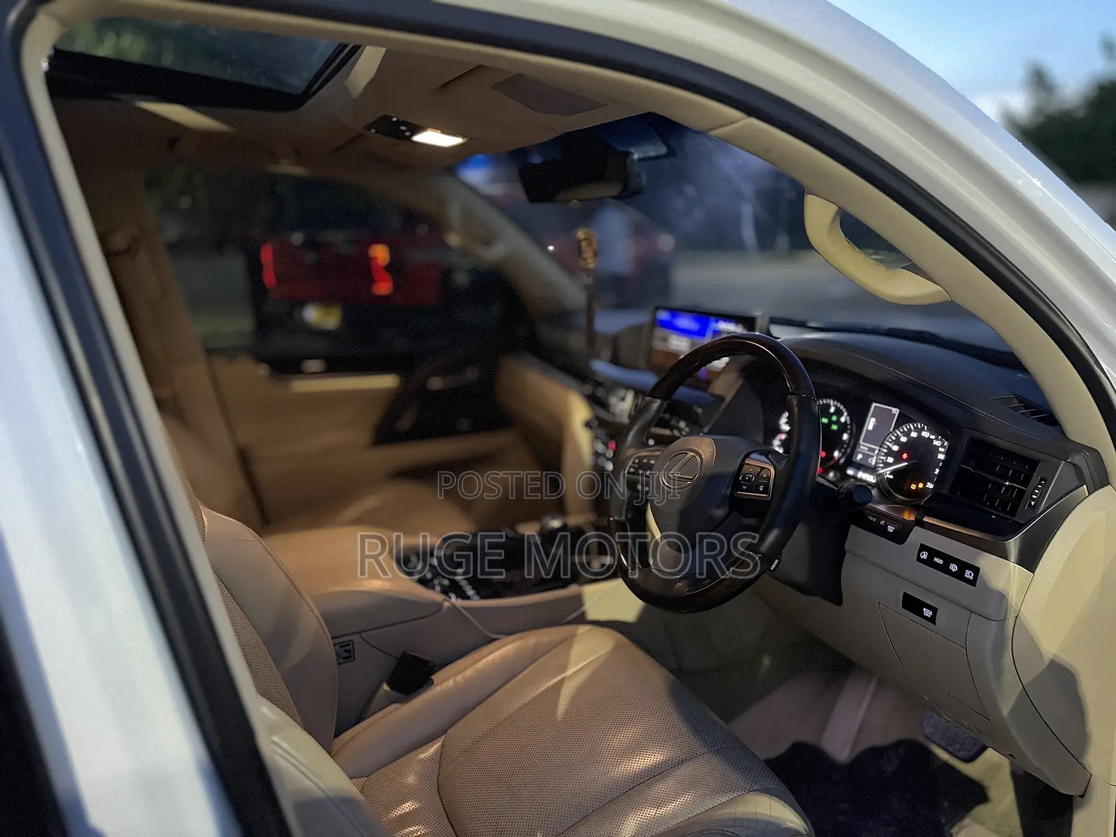 Lexus LX 450d AWD 2016 White